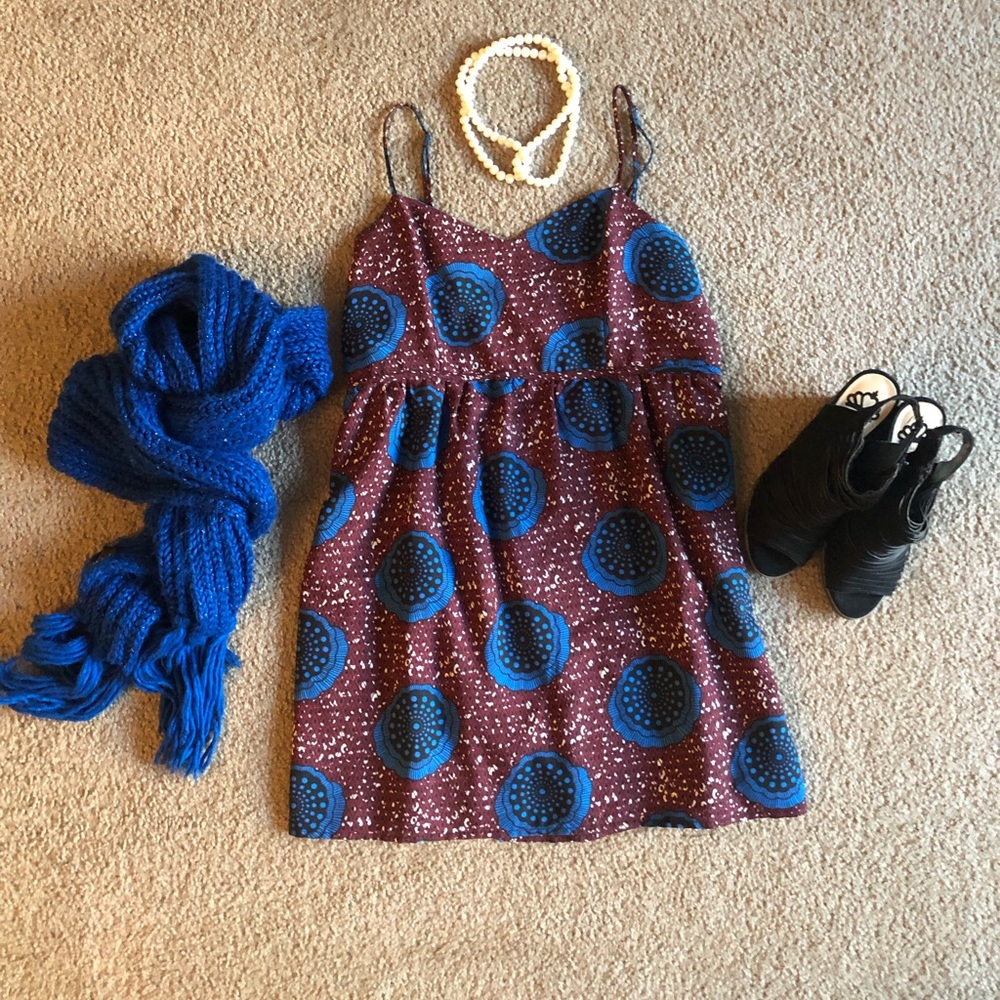 Fit and flare mini with keyhole back